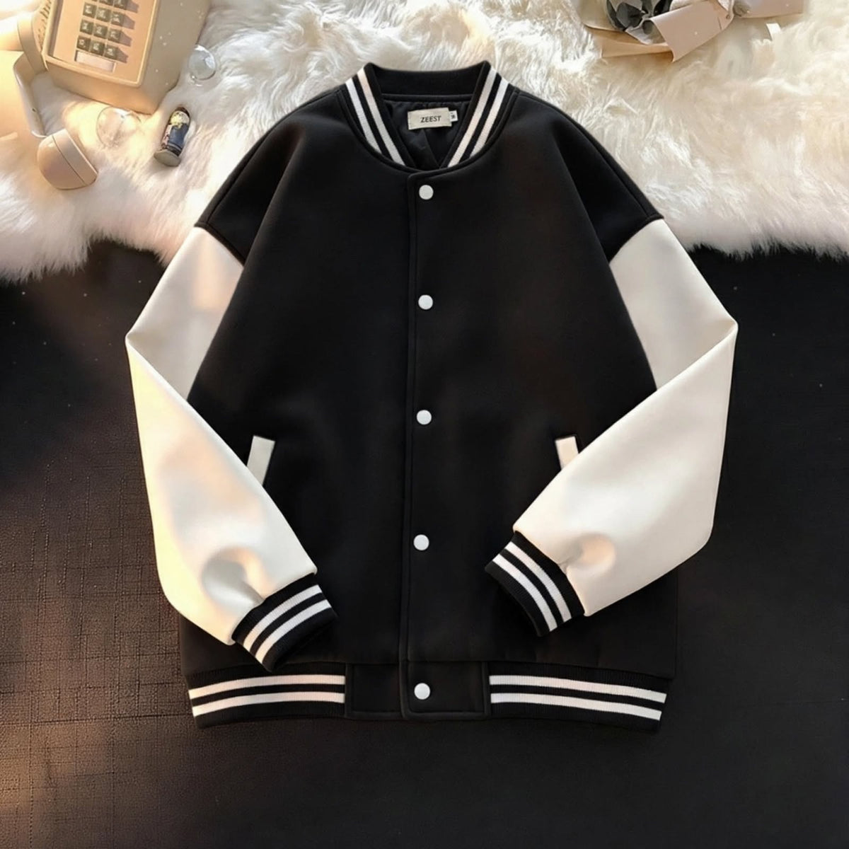 Varsity Classic – Unisex Baseball Jacket