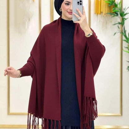 Cozy Grace – Fleece Shawl